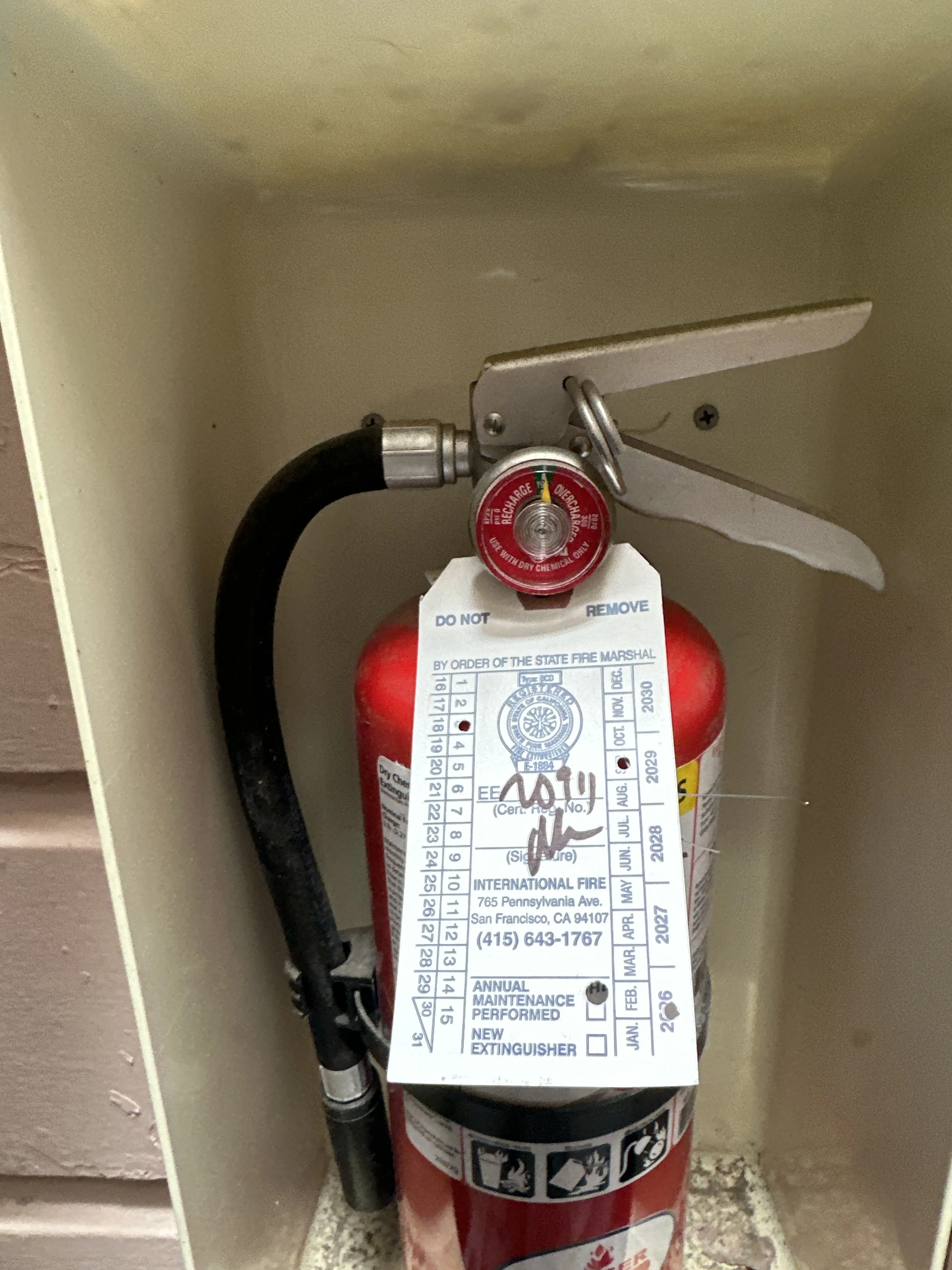 Fire extinguisher inspection performed in San Francisco